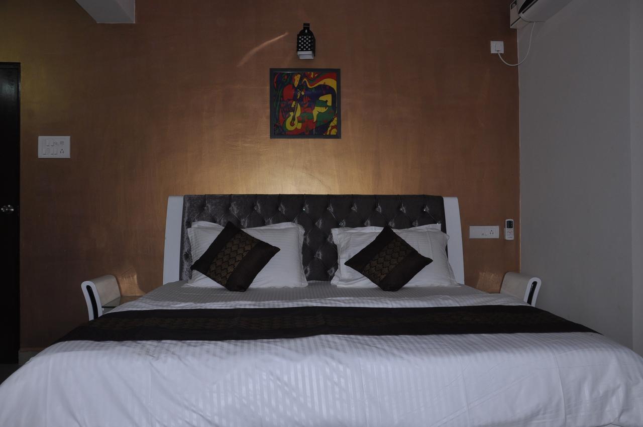 Hotel Dewa Goa Dabolim Exteriér fotografie
