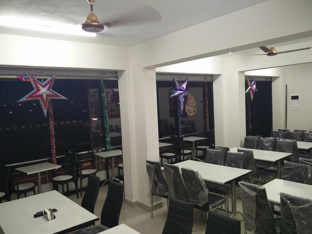 Hotel Dewa Goa Dabolim Exteriér fotografie